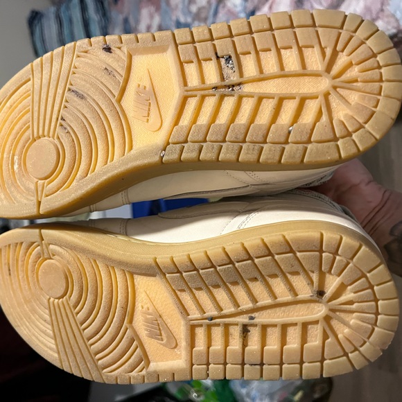 Jordan 1 white - Picture 8 of 9